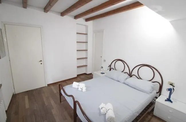 Penthouse In The Center Of - Bookable Parking Space Appartamento *